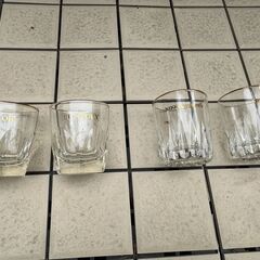 ガラス製のコップ_F【4個】