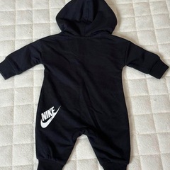 NIKEカバーオール フルジップ 60サイズ 男の子の画像