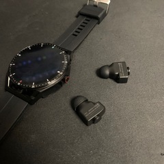 【本日限定値下げ】Bluetoothイヤホン内蔵型  スマートウォッチの画像