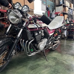 ZRX400
の画像