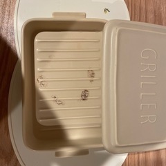 TOOLS ツールズ　GRILLER グリラー　クリーム色の画像