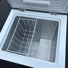 □中古品 コンフィ COMFEE 冷凍ストッカー RCC100WH 2023年