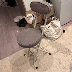 折りたたみテーブル＆チェアの画像