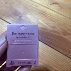 PlayStation2本体＋コントローラー＋メモリアルカードの画像
