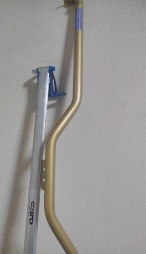 スイフトスポーツzc32s　リアタワーバーとフロアバー