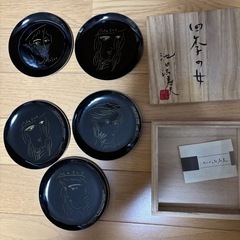 池田満寿夫氏の皿、四季の女
