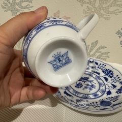 カップアンドソーサー5客
の画像