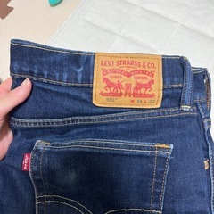 Levi's デニム２つセットの画像