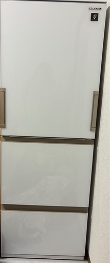 【SHARP製3ドア冷蔵庫】ファミリーサイズ／ホワイト系／動作良好✨
