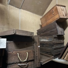 【レトロ家具！おしゃれなアンティークタンス】  の画像
