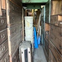 【レトロ家具！おしゃれなアンティークタンス】  の画像