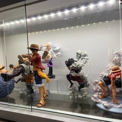 フィギュアケース　ガラスケースの画像