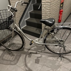 26インチ 自転車
鍵付き、ライト付き