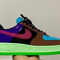 NIKE × UNDEFEATED Air Force 1 Low Patentの画像