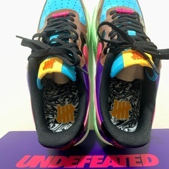 NIKE × UNDEFEATED Air Force 1 Low Patentの画像