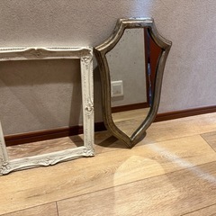 アンティーク鏡　　縁　　スツールまとめて受け取ってくれる方限定