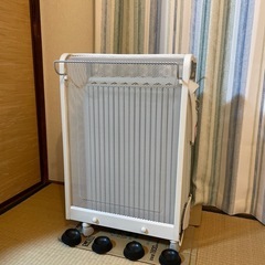 超美品デロンギ オイルヒーター DRAGON3  