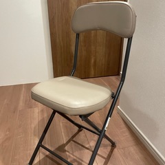 折りたたみ椅子