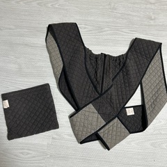 らくーな本舗　ダクーノ(?) 抱っこ紐