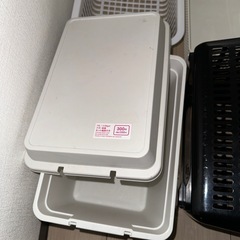 お米入れボックス、食器用、洗濯物入りカーゴの画像