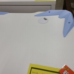 J9803　	VICTONE　ゲーミングデスク　J-GD213Z22　ホワイト　クリーニング済み【リユースのサカイ柏店】参考価格9,333円の画像