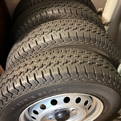 新品タイヤ4本の画像