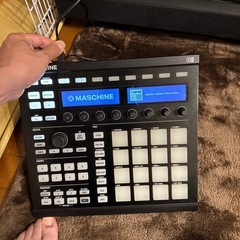 MASCHINE MK2 BLACK HWの画像