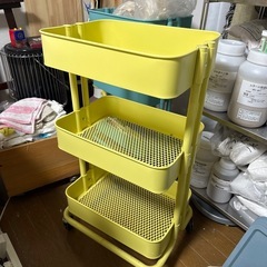 IKEA ワゴン　イエロー