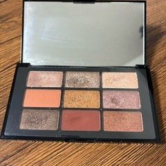 アイシャドウ　shu uemuraクロマティックス の画像