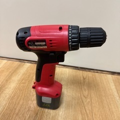 RYOBI 充電式ドライバドリルBD-70と充電器の画像