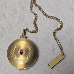 ニュージャパンヒヤリングエイド 携帯用補聴器ケース 昭和レトロ ...