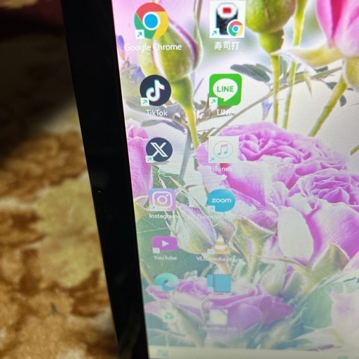 Lenovo ノートパソコン ピンク