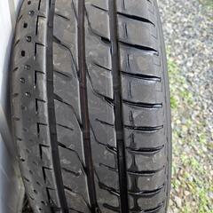 お値下げしました。ブリジストンRV車用夏タイヤ　アルミホイール付き　レジアス　ハイエース　ツーリングハイエース他の画像