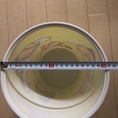 ぐでたまゴミ箱の画像
