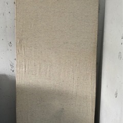 ベニヤ板　ホワイトボードを掛けてました
