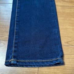 ジーンズ デニム ストレート ストレッチ【美品】の画像