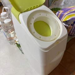 おむつ専用のゴミ箱の画像