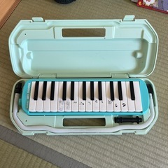 鍵盤ハーモニカ