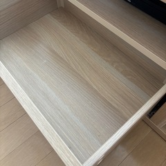 IKEA ベストー　テレビ台の画像