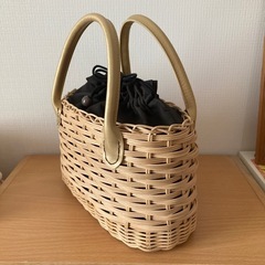 カゴバッグ　籐バッグの画像