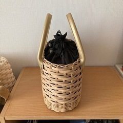 カゴバッグ　籐バッグの画像