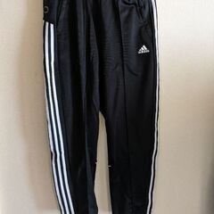 adidas　ジャージの画像