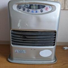 石油ファンヒーター　ストーブ