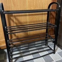シンプルなシューズラック（簡易タイプ）の画像