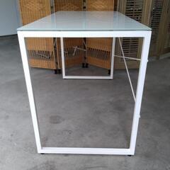20250613001　家具　ガラステーブルの画像
