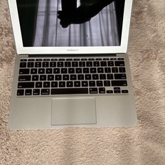 【値下げ相談可能】MacBook Air Mid 2012 11-inchの画像