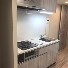 EO✨敷金ゼロ、礼金ゼロ、ネット使用料ゼロ、仲介手数料ゼロ💞磯子駅まで徒歩10分👣ペットの足洗い場あり♪セキュリティも設備も充実の築浅マンション✨ − 神奈川県