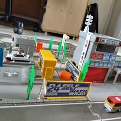 トミカパズル道路と色々セットの画像
