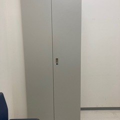 オヒィス棚　鍵付き