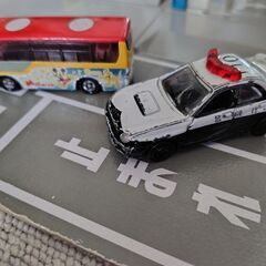 トミカパズル道路と色々セットの画像